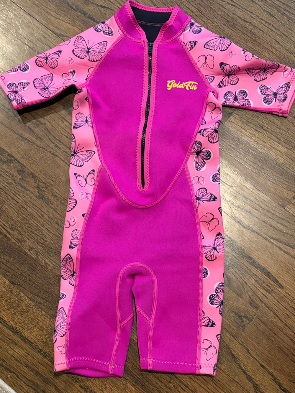 Goldfin Kids' Pink Butterfly Short-Sleeve Rashguard Suit size 6&8